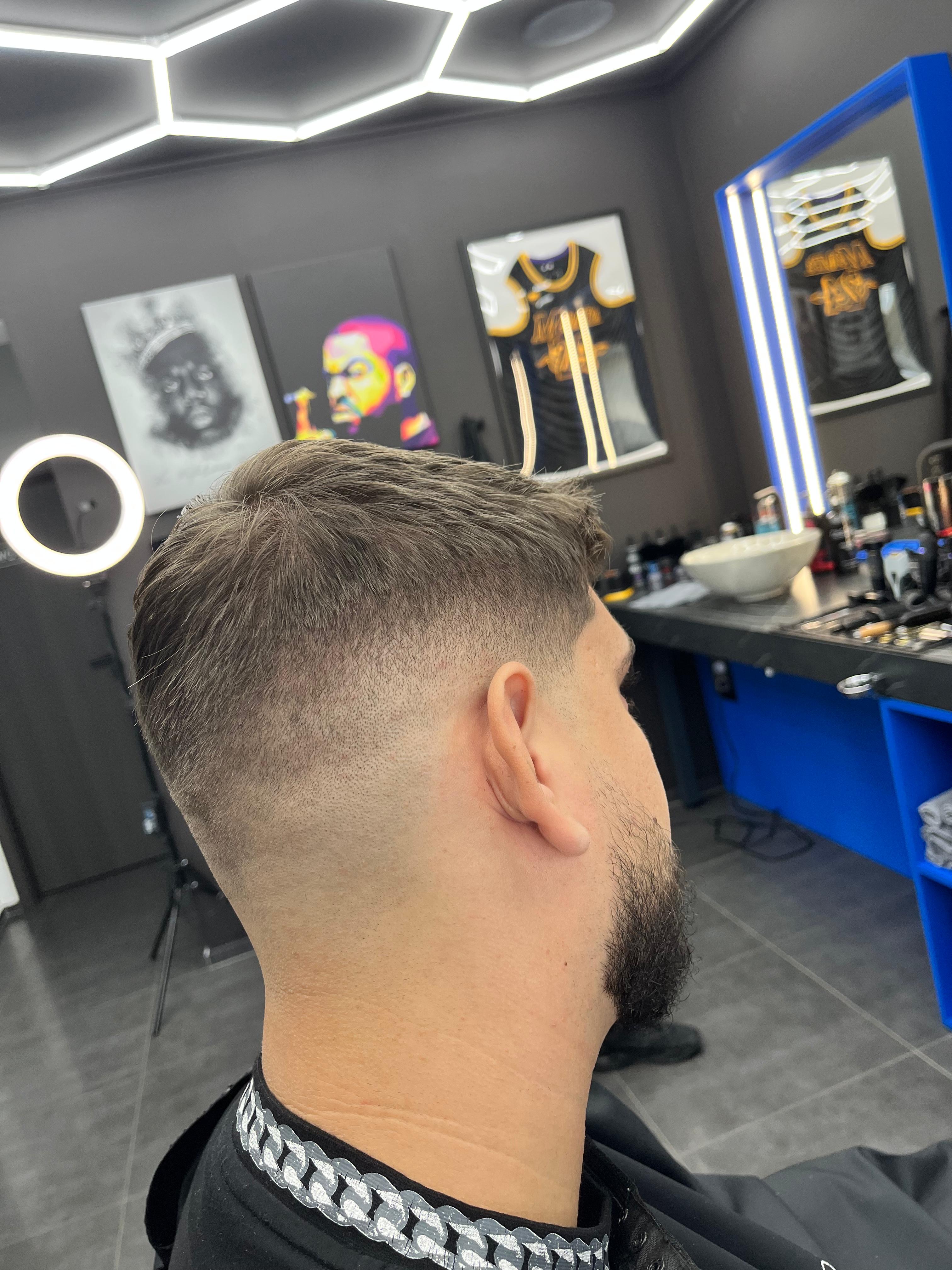 Boss Barber Shop – pánsky strih 11